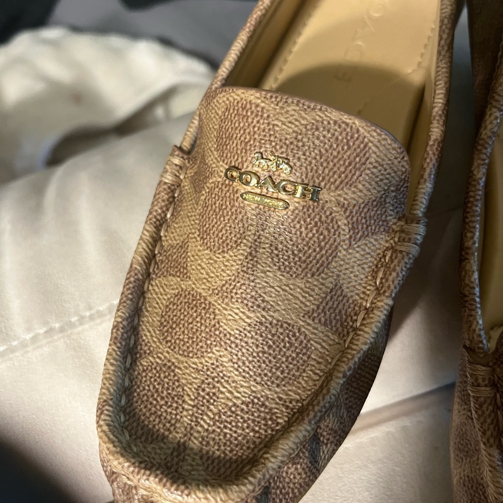 Coach classic logo loafers